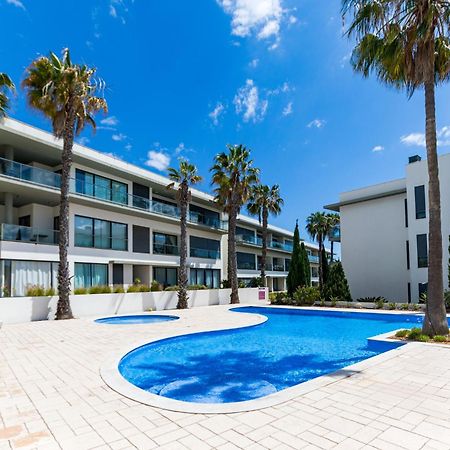 קווארטיירה Cavalo Preto Luxury Beach Apartment By Golden Zenith מראה חיצוני תמונה