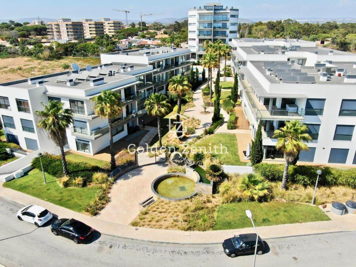 קווארטיירה Cavalo Preto Luxury Beach Apartment By Golden Zenith מראה חיצוני תמונה