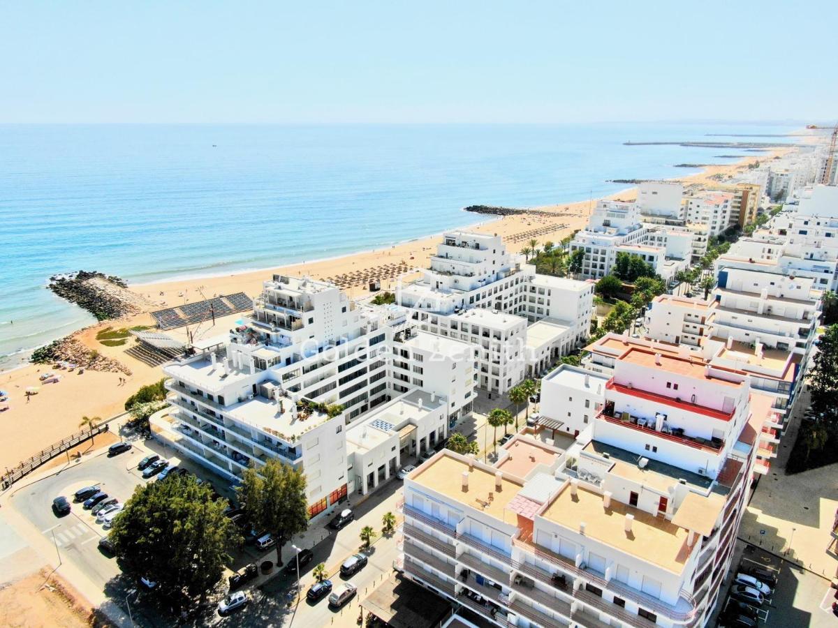 קווארטיירה Cavalo Preto Luxury Beach Apartment By Golden Zenith מראה חיצוני תמונה