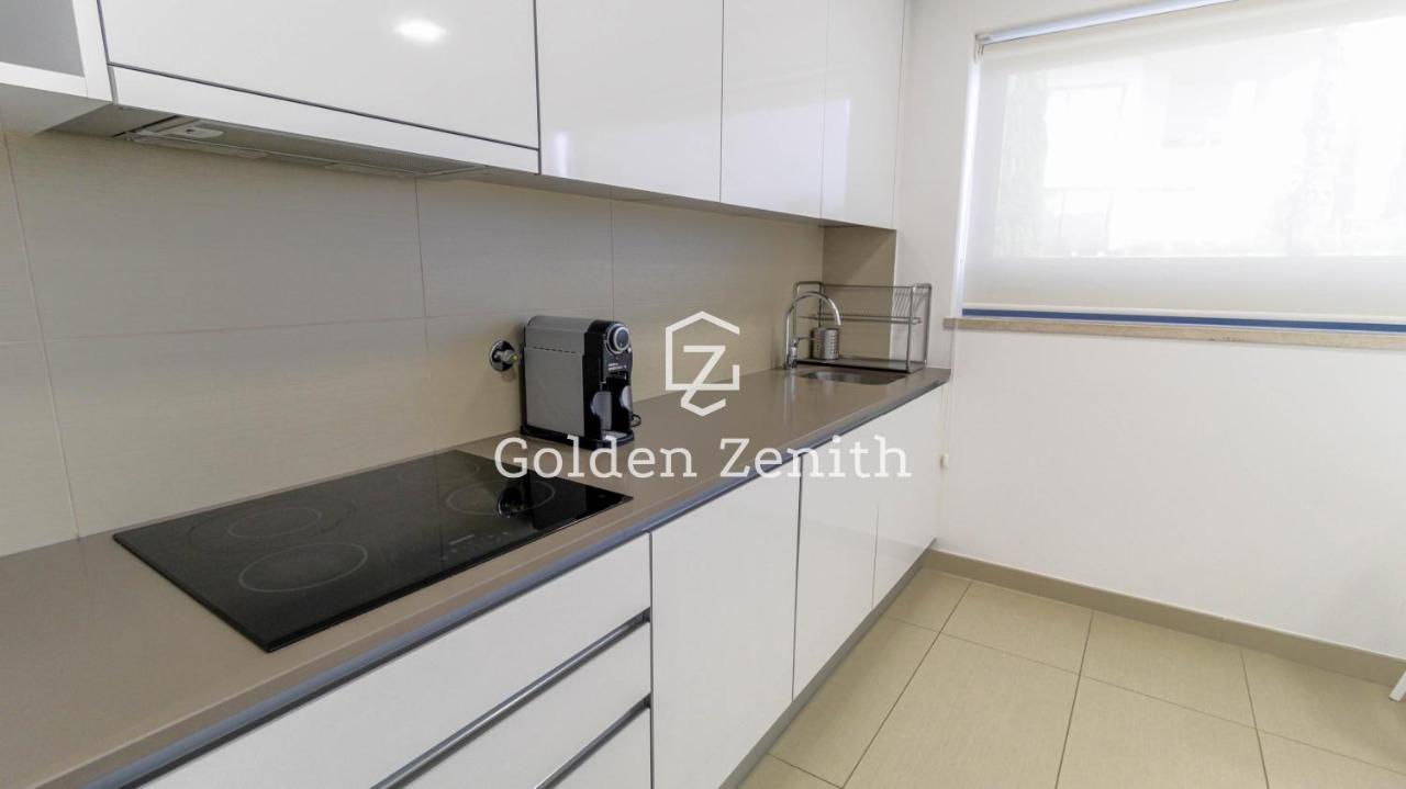 קווארטיירה Cavalo Preto Luxury Beach Apartment By Golden Zenith מראה חיצוני תמונה