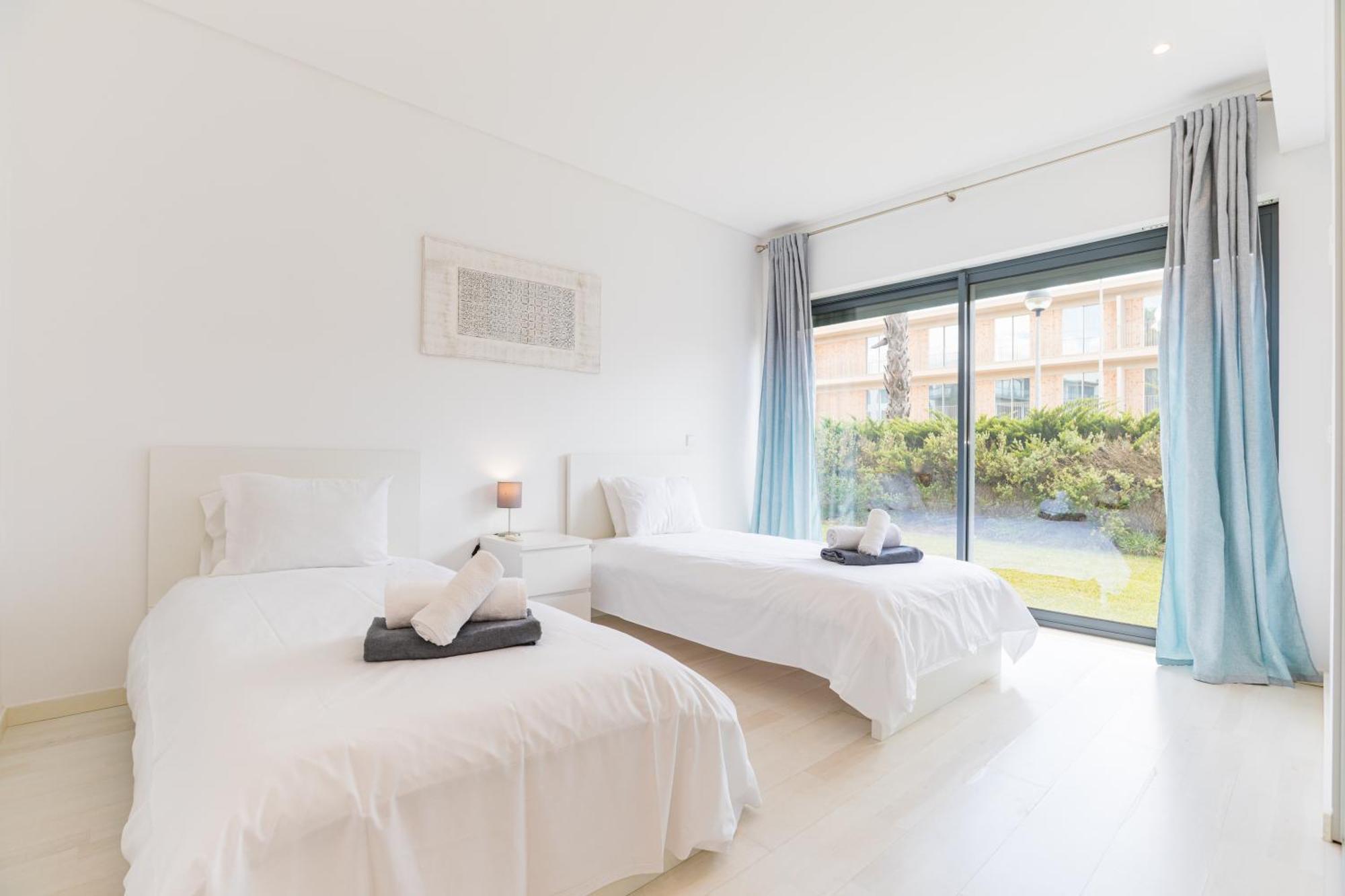 קווארטיירה Cavalo Preto Luxury Beach Apartment By Golden Zenith מראה חיצוני תמונה
